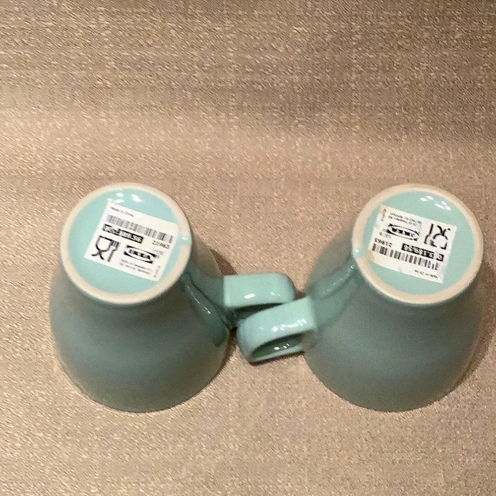 IKEA FARGRIK TWO LIME GREEN 8 OZ COFFEE TEA CUPS